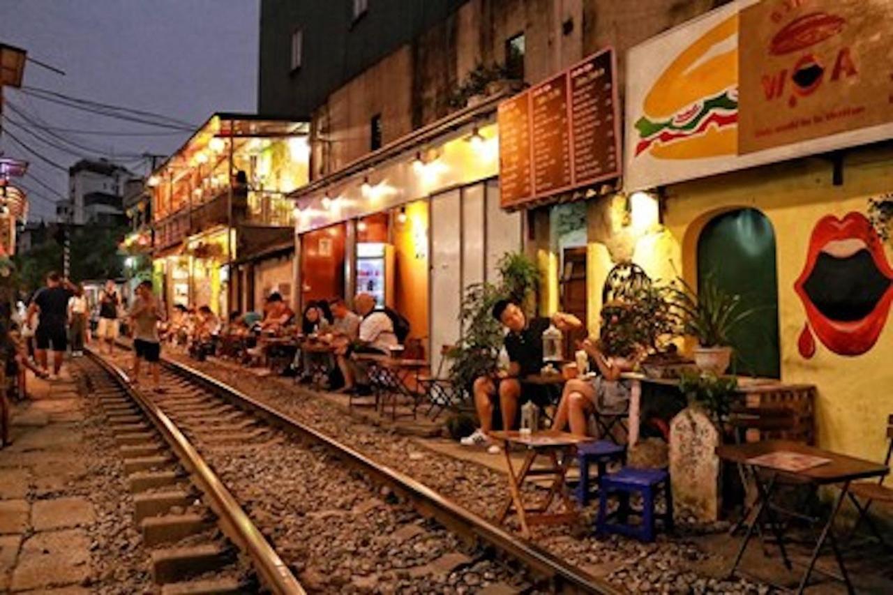 Dollar Homestay & Travel Ханой Экстерьер фото